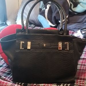 "JENNIFER LOPEZ" BLACK PURSE!! 💎